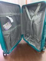 Средний чемодан 2E SIGMA из полипропилена на 61 л весом 3,2 кг Зеленый 2E-SPPS-M-AM